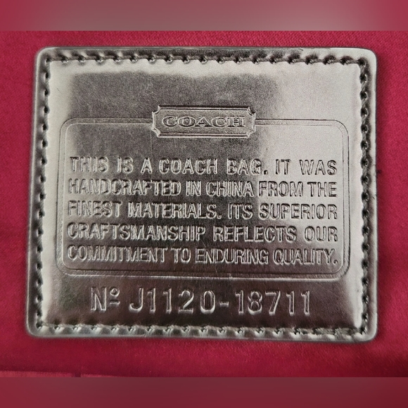 COACH Poppy Signature Heart Glam Tote J1120-18711 - Picture 6 of 6